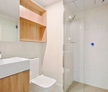 1Bedrooms, 1Bathrooms - Photo 2