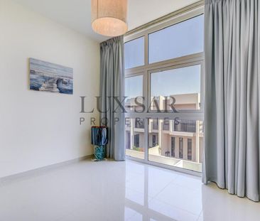 R2EM | 3 Bed + Maid | Ready to Move - Photo 5