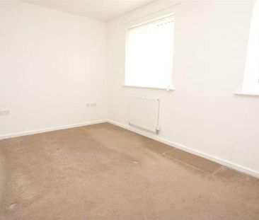 Greenfinch Grove, Birchwood, Warrington, WA3 - Photo 3