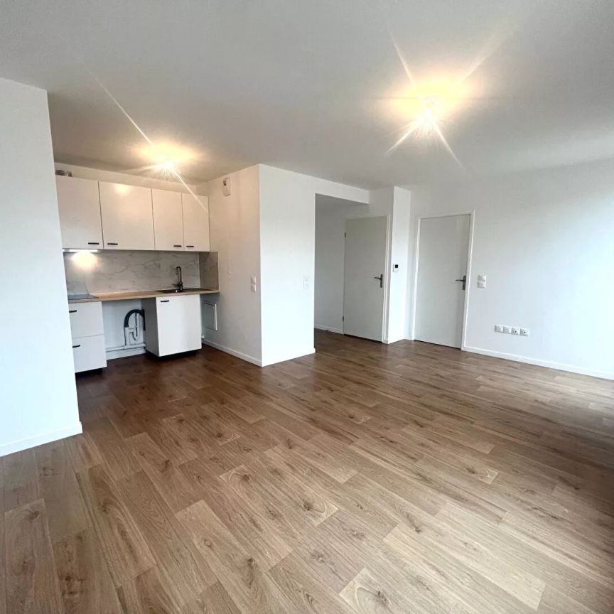 Appartement Dammarie Les Lys 2 pièce(s) 45 m2 - Photo 1