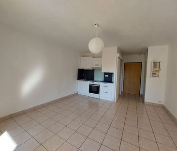 Location Appartement 1 pièce 23m² - Photo 2