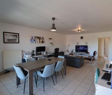 Ruim appartement in het centrum van Turnhout - Photo 4