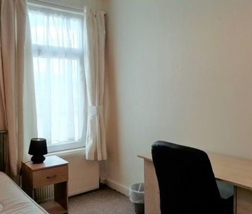 2 bedroom house to rent - Photo 3