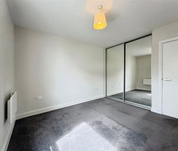 Padworth Avenue, Reading, Berkshire, RG2 - Photo 3