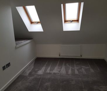 3 bedroom terraced house to rent - Photo 5