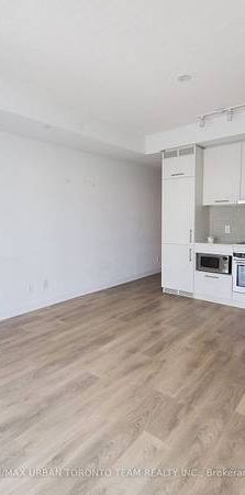 1 Bed & 1 Bath - ** Noir Condos ** - 87 Peter street - Photo 1