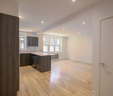 2105 Chomedey Street | 2105 Chomedey Street, Montreal - Photo 1