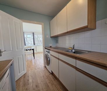 Harling Court, Burns Road, London, SW11, Property for rent - Photo 1