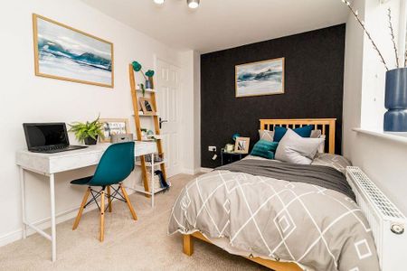 2 bedroom semi-detached house to rent - Photo 2