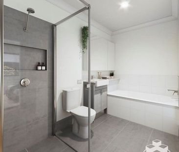 OPEN PLAN 3 Bedroom Townhouse - Photo 2