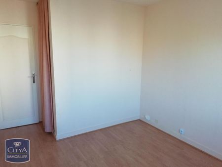 Location Appartement 4 pièces 80m² BLOIS 41000 - Photo 3