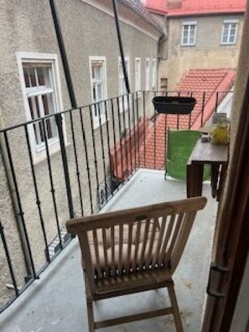 Ruhige, stilvolle und zentral gelegene Wohnung in der Grazer Innenstadt mit Balkon, 97m² für 1.058,92 €/Monat! - Photo 4