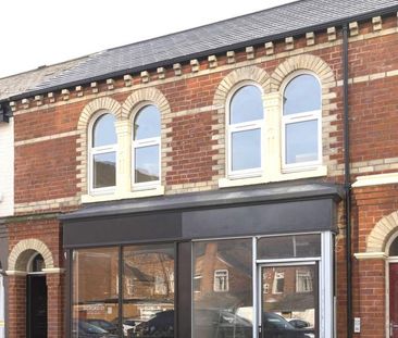 2 bedroom flat to rent - Photo 1