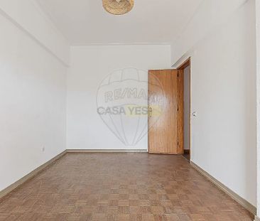 Apartment T3 in Almada, Cova da Piedade, Pragal e Cacilhas, Almada - Photo 4