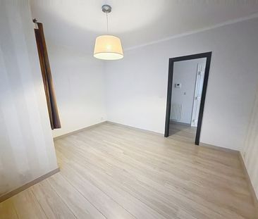 Gezellig appartement nabij centrum Dilbeek. (1e verdieping - lift a... - Photo 3