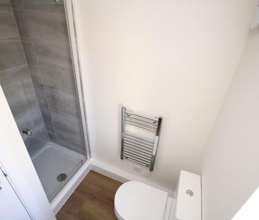 Studio to rent - Photo 6