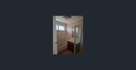Freshly Updated Unit with Exceptional Convenience - Photo 4