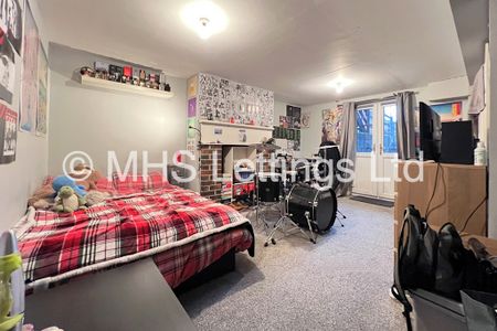 1 Bedroom Shared House for rent in Hanover Square - Photo 5