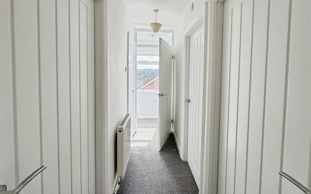 Atherstone Road, Trentham, Stoke-On-Trent - Photo 2
