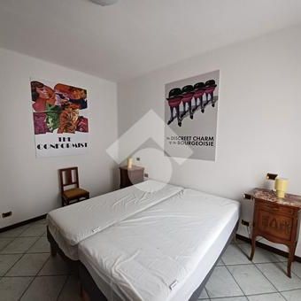 Monolocale in affitto - Photo 2