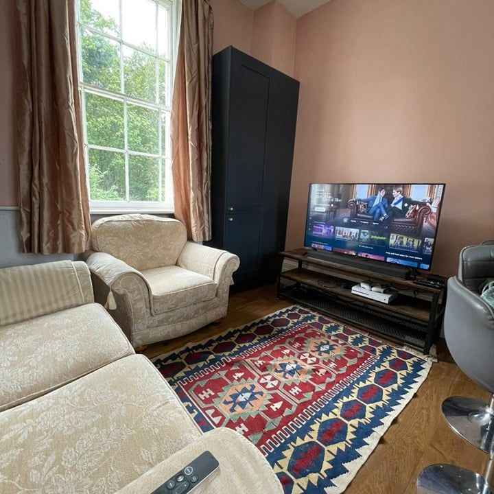 4 Bed Maisonette, Moorland Road, SW9 - Photo 1
