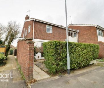 3 bedroom terraced house to rent - Photo 3