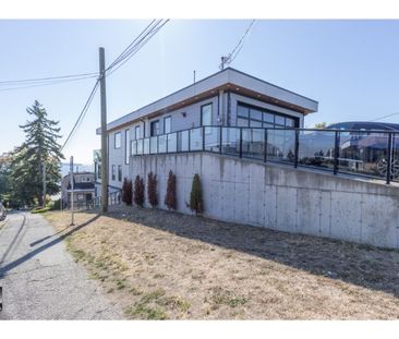 1105 Johnston Road, White Rock (Suite) - Photo 5