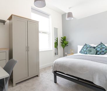 7 bedroom terraced house to rent - Photo 2