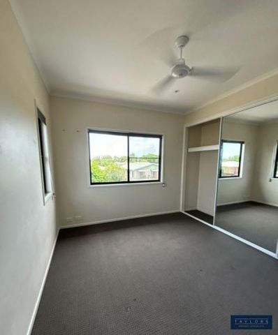 Spacious & Stylish in Proserpine! - Photo 5