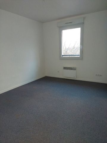 Location Appartement 3 pièces 56m² - Photo 3