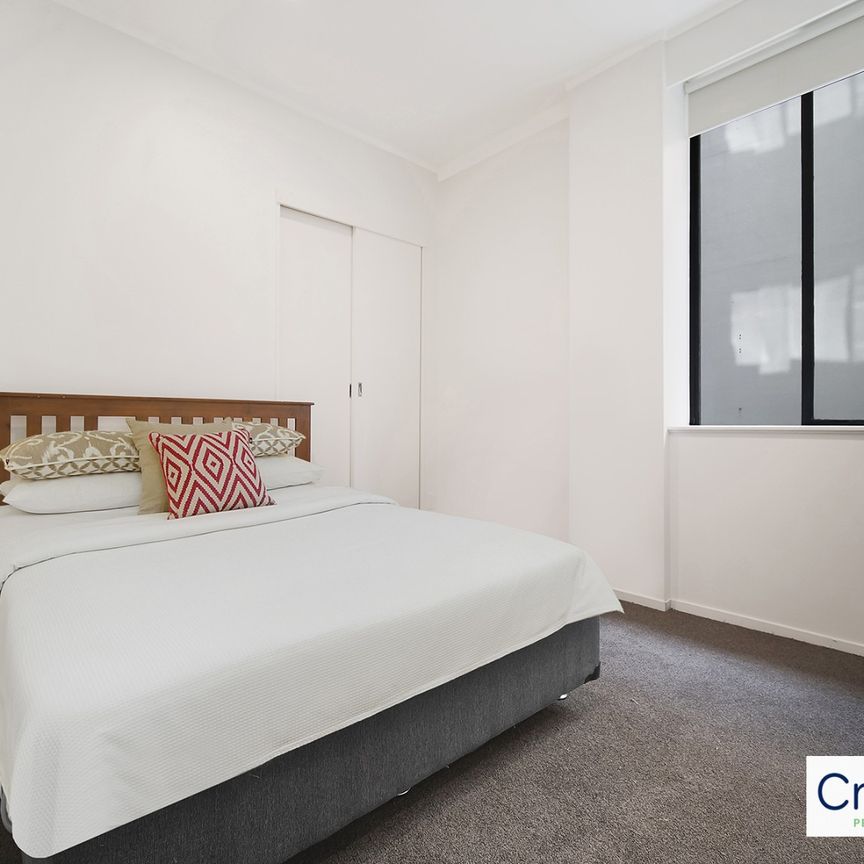 Victoria City - Opposite Sky Tower - Carpark available - Photo 1