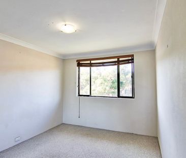 5/142 Railway Street, Cooks Hill - Photo 2