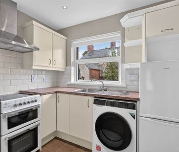 10 Earls Court, Bethany Street, Ballyhackamore, Belfast, BT4 3FA - Photo 6