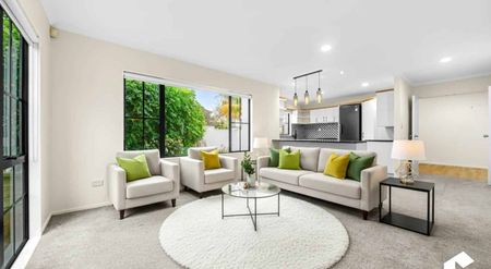 A stunner in West Harbour - Photo 3