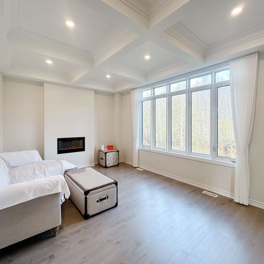 For Lease - 33 Del Ray Crescent, Wasaga Beach, Ontario - Photo 1