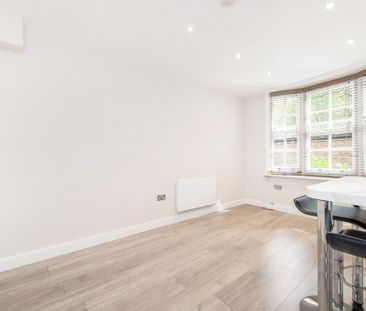 Studio to rent - Photo 2