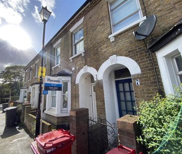 House share to rent - Photo 6