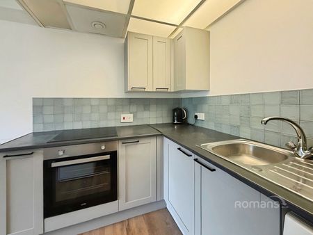 1 bedroom apartment to rent - Photo 4