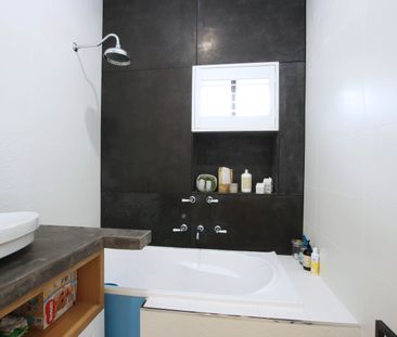 Charming Family Home In Central Albury - Photo 4