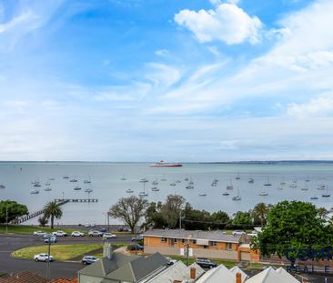 2 Bedroom With Waterfront Views - Photo 3