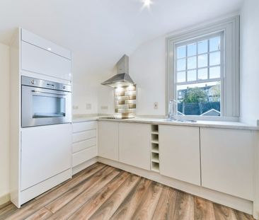 1 Bed Flat, Knollys Road, SW16 - Photo 3
