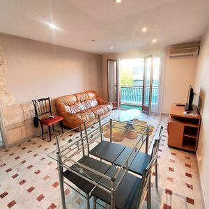 Appartement Saint Raphael 2 pièce avec balcon et box - Photo 2