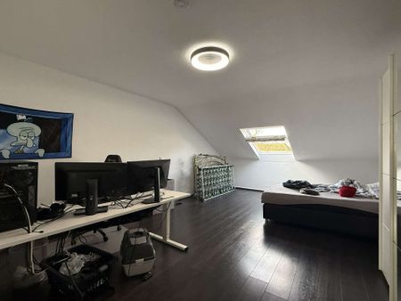 KREFELD - SCHÖNE 2-ZIMMERWOHNUNG DIREKT AM BISMARCKPLATZ - Photo 3