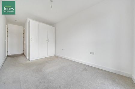 2 bedroom flat to rent - Photo 4