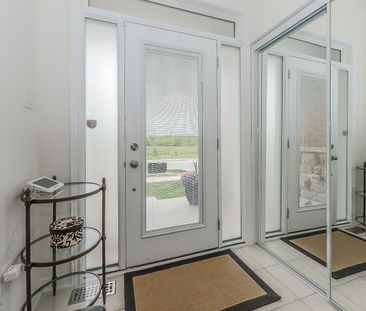 For Lease - 108 Rougeview Park Crescent, Markham, Ontario - Photo 3