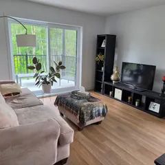 1 room apartment of 86m² in Magog - Photo 2