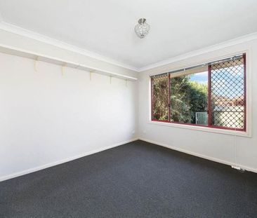 LOW MAINTENANCE VILLA - Photo 2