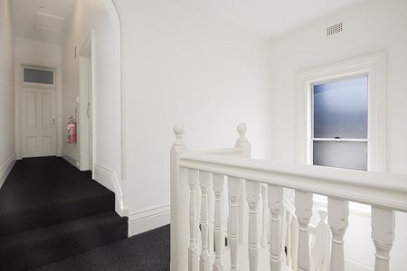 8/13 Edward Street, North Sydney NSW 2060 - Apartment For Rent | Domain - Photo 3