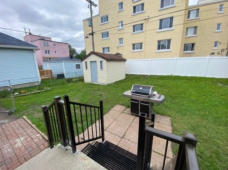 For Lease - 304 Frontenac Avenue Unit# Main, Vanier and Kingsview Park, Ontario - Photo 2