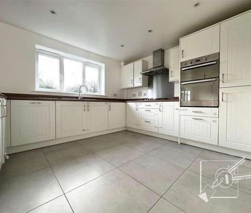 Southfields Green, Gravesend, DA11 - Photo 5